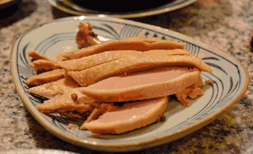 红葱头油盐水蒸金鳞鱼怎么做，全国人民就非吃饺子不可吗