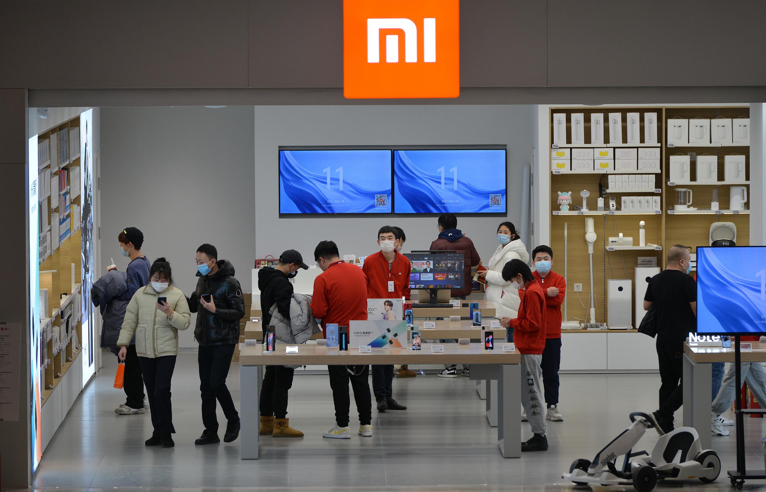 小米11ultra发热严重吗（小米11Ultra烫得像暖手宝）