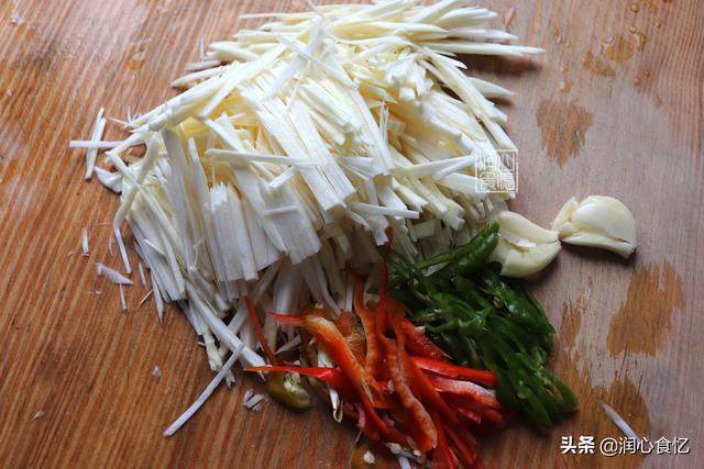 茭白需要焯水吗，茭白做法最正宗的做法（20年厨师教您正确做法）