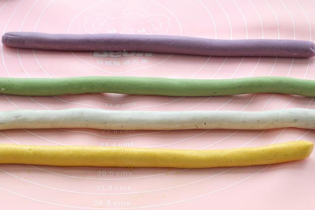 芋圆的制作方法，黄薯芋圆的制作方法（四种颜色零添加）