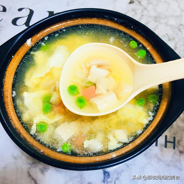 广东杂菇煲的做法，一锅清甜可口杂菇汤5分钟即可