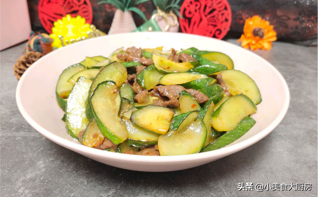 小黄瓜条牛肉嫩吗，小黄瓜条 牛肉（碰见这肉别手软）