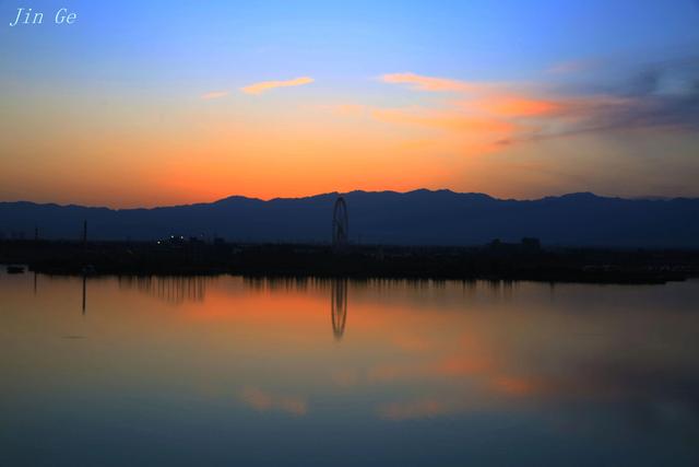 群山的好词好句，群山之巅好词好句（群山如黛 岁月萦香）