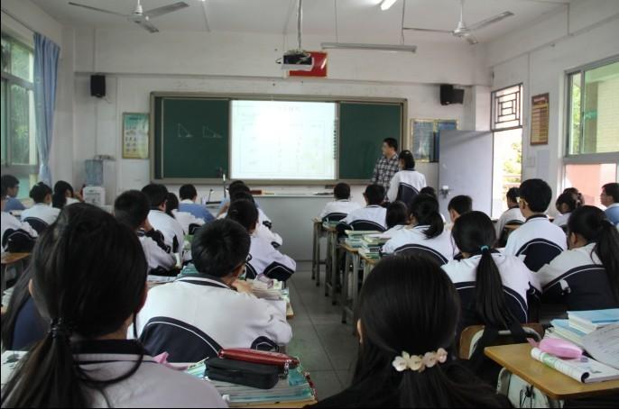 民办学校和公办学校的区别（双减）