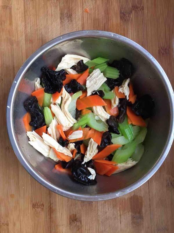 凉拌素什锦最正宗的做法，什锦凉拌菜的做法（《向往的生活》被陶虹夸赞的一道菜）