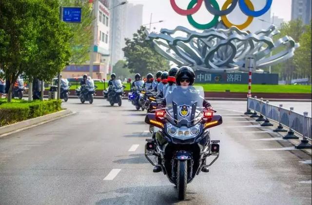 光大信用卡电话，光大信用卡电话是多少（2019最全通讯录来了）