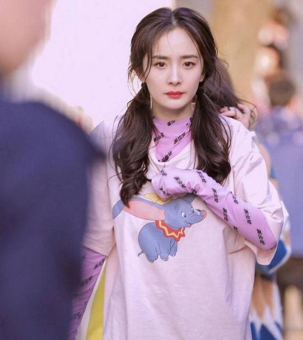 消除鱼尾纹的方法，淡化鱼尾纹最好的眼霜（看这鱼尾纹，再不拯救就晚了）