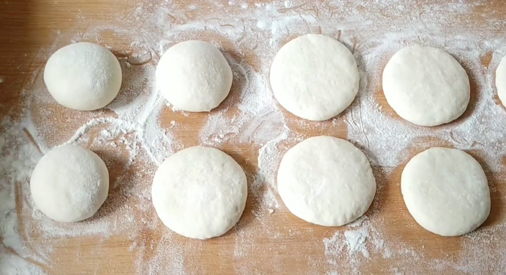 图片[3]-【甜甜圈】做法步骤图 做法特简单 孩子爱吃-起舞食谱网