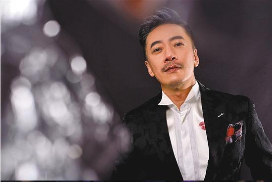 廖百威(比肩毛宁)|浩宇网