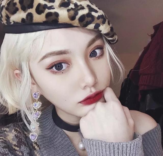 时尚气质女头/女孩子的气质要有也要有素质，微信头像，时尚气质女头/女孩子的气质要有也要有素质（有气质的女生头像）