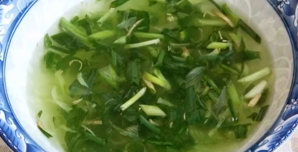 图片[3]-【清蒸鲈鱼】做法步骤图 鱼肉鲜嫩多汁 不腥不老-起舞食谱网