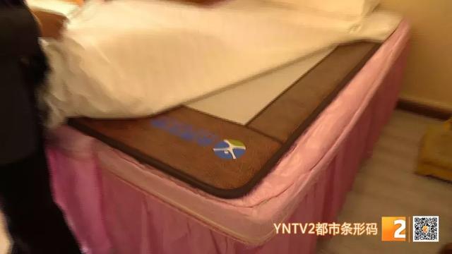 理疗床垫与电热毯的区别，理疗床垫与电热毯的区别图片（所谓养生床垫号称“治百病”）