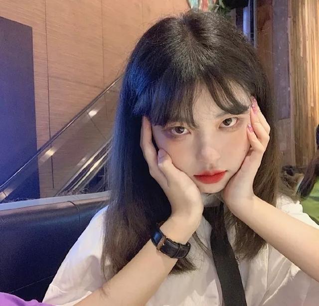 时尚气质女头/女孩子的气质要有也要有素质，微信头像，时尚气质女头/女孩子的气质要有也要有素质（有气质的女生头像）