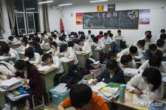 罗永浩个人介绍，罗永浩个人介绍多高（一个高中学历的连续创业者）