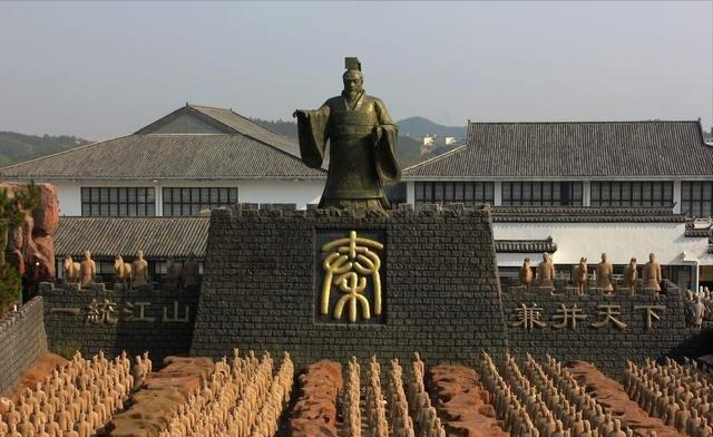风水宝地怎么选址，风水宝地布局（秦始皇为什么选址骊山）