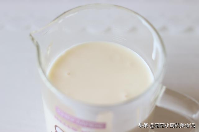 自制奶酪片窍门，怎么做奶酪片（教你在家做双色奶酪）