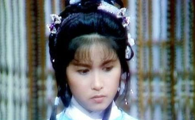 小昭扮演者，少年派小昭扮演者（这9位女星都演过小昭）