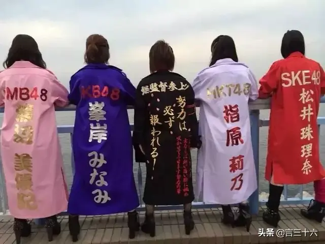 社会摇教程八步，社会摇八步教程（中国精神小伙VS日本暴走族）