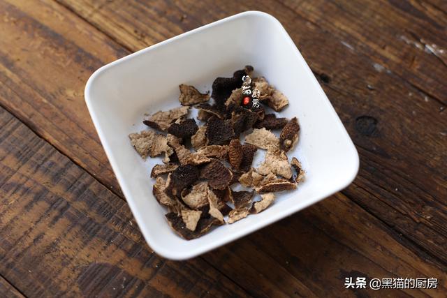 喝炒米茶的最佳时间，炒米茶什么季节喝（90岁爷爷教我做炒米茶）