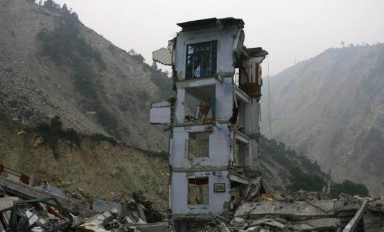 九寨沟地震是哪一年图片