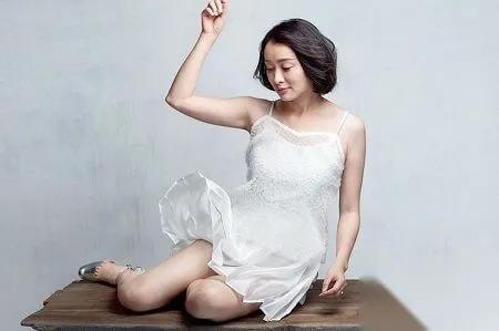 「上海名媛」吴越：花6年捧红前男友，却惨遭抛弃，至今未婚未孕