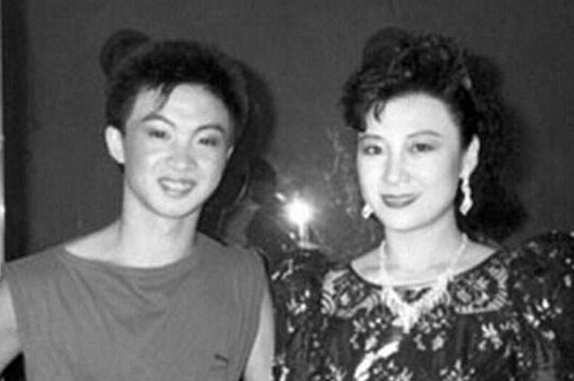 金星什么时候变的性别，1995年接受变性手术的金星（金星的变性之路不简单）