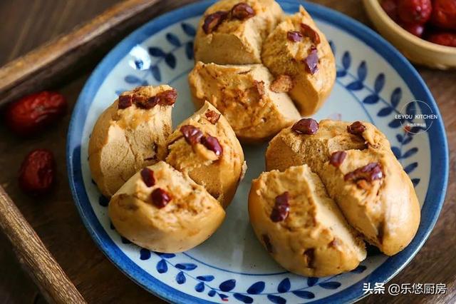 有甜味儿的馒头怎么做，有甜味儿的馒头怎么做的（又香又甜的开花馒头）