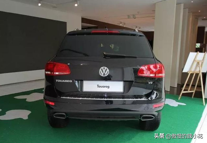 大众途锐v8(天津港途锐40万)