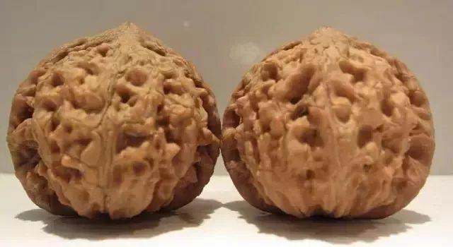 文玩核桃狮子头36万，赌核桃（文玩核桃狮子头大全）