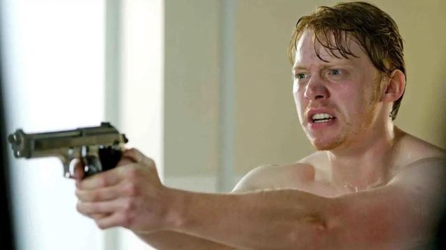 电影狂野目标插曲，狂野目标的插曲（却因长得太美被杀手囚在家中）