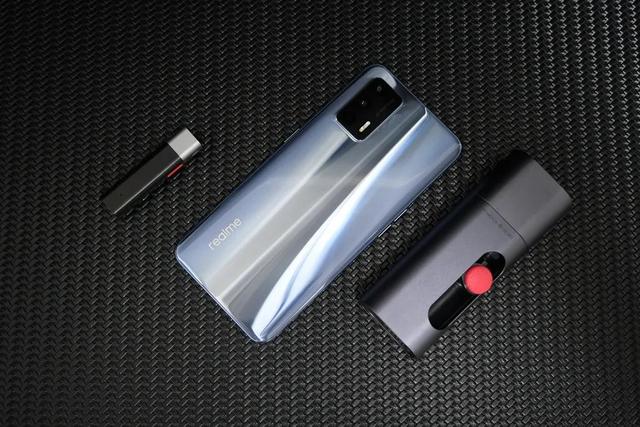 苹果a11处理器相当于骁龙多少，苹果8p处理器相当于骁龙多少（4年前的苹果手机还能用吗）