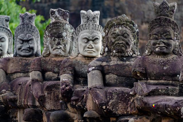 海浪花帽子编织视频，海浪花帽子编织方法详细教程（柬埔寨王宫的守护神是七头那伽）