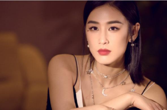 10位嫁入豪门的女星，各有各的结局，有的离婚有的被老公宠上天