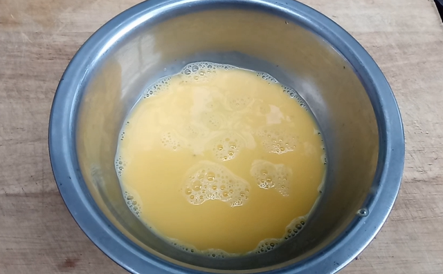 河南面煎茄子的做法，面煎茄子的做法（只需一个茄子就可以搞定一道菜肴）