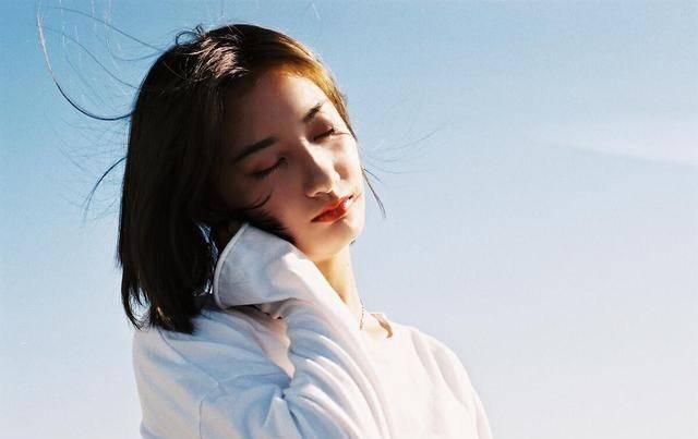 处座男为什么喜欢巨蟹女，处女女为什么会爱巨蟹男（巨蟹座命中注定的姻缘）