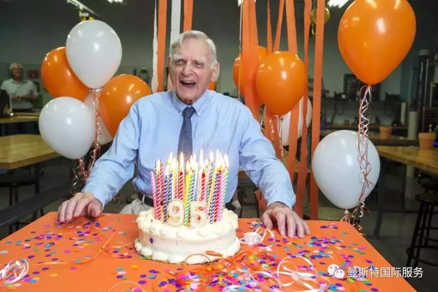 嘉兴南洋职业技术学院的知名教授，嘉兴学院南湖学院（日剧《女王的教室》三大经典台词）