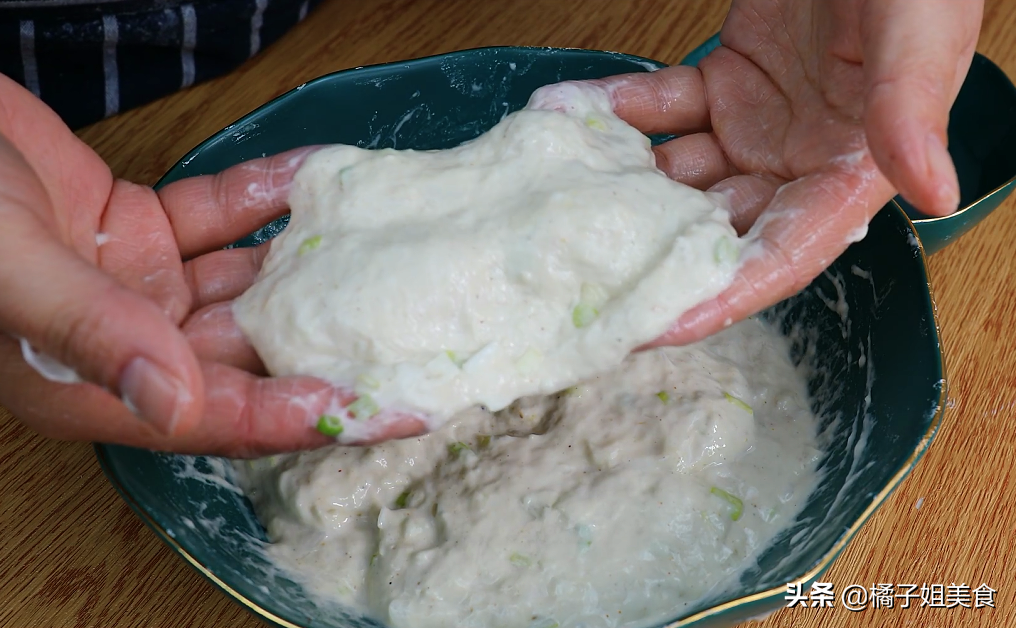 圖片[7]-【油巴子】做法步驟圖 外皮酥脆 內(nèi)里柔軟 無(wú)需揉面搟面 懶人早-起舞食譜網(wǎng)