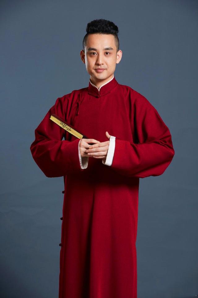 郭德纲收徒，郭德纲收徒顺序辈分（《德云社1/4世纪恩怨》）