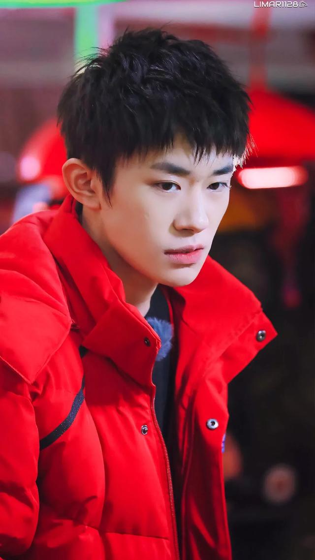 王俊凯高清壁纸，王俊凯高清壁纸图片（珍藏高清：你们要的王俊凯壁纸）