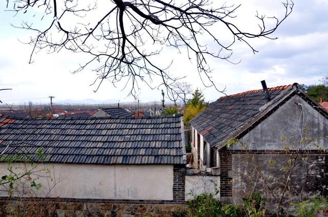 领导父亲病逝怎么发微信慰问，领导父亲去世致哀短信（老领导高绪平的真情好文——《清明节追思父亲》）