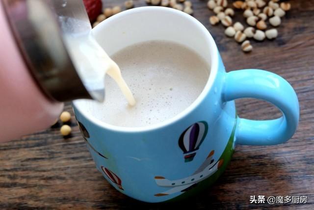 每天一杯豆浆一个月后，每天一杯豆浆一个月后的变化（一个多月减8斤体重）