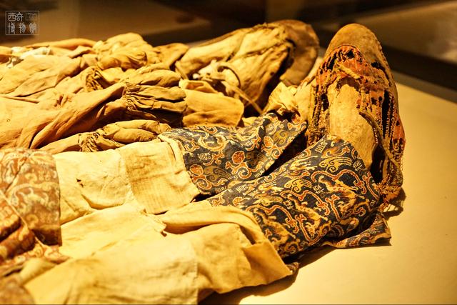 历史上真的有精绝女王吗，世界上真的有精绝女王吗（《鬼吹灯》中的精绝女王和鬼洞族）