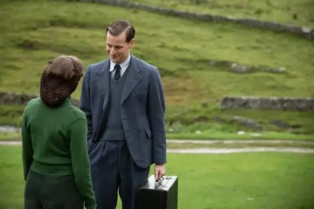 9.4的高分英剧，评分9.4的最强英剧《万物生灵》