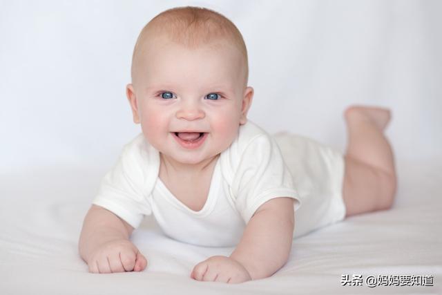 3岁8个月女宝宝身高体重标准，三岁女宝宝身高体重是多少（三岁宝宝身高体重表--宝妈必知）