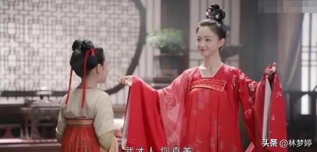 风起霓裳幼年琉璃扮演者，小琉璃10岁就长相太萌