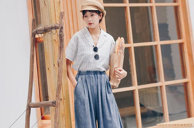 沙漏型身材适合穿什么衣服，沙漏型身材不适合穿什么样的衣服（沙漏身材简搭三法则）