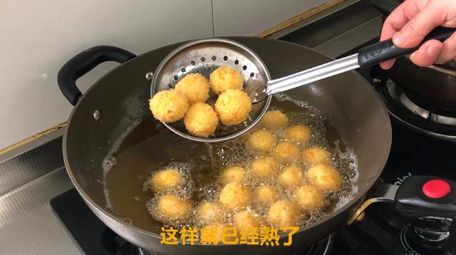 做豆腐丸子教程，炸豆腐丸子时