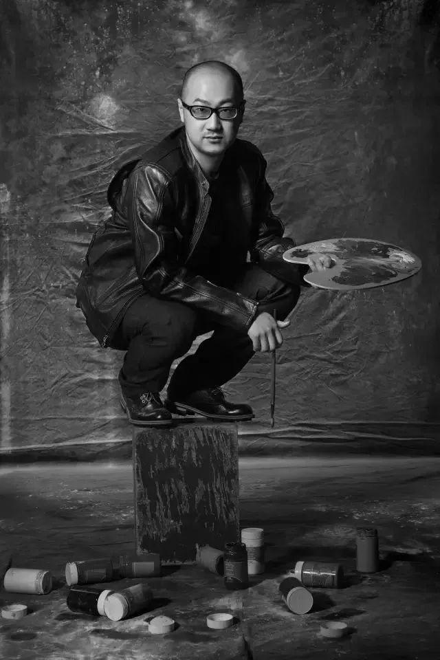 男生网名英文高冷，霸气的英文网名男生   Bohemian 浪荡不羁微信昵称（这位“不务正业”的粗大汉）