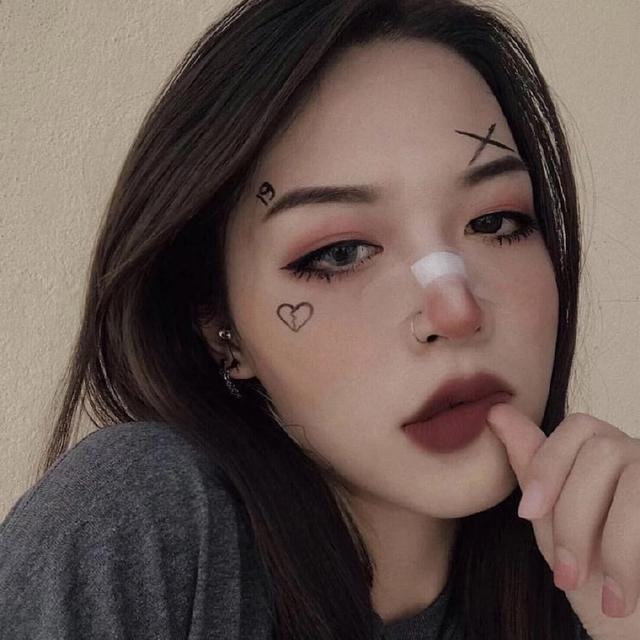 时尚气质女头/女孩子的气质要有也要有素质，微信头像，时尚气质女头/女孩子的气质要有也要有素质（有气质的女生头像）