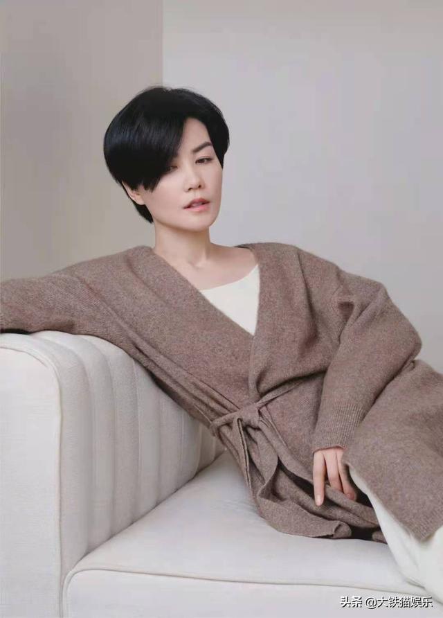 月牙脸适合什么发型（6位方脸女星告诉你）